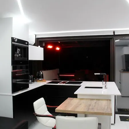 Rez De Jardin Ou Ascenseur 4 Ieme Piscine -wifi-dans Le Village Naturiste Holidaysochic Апартаменти Агд