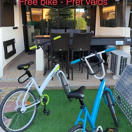 Rez De Jardin Ou Ascenseur 4 Ieme Piscine -wifi-dans Le Village Naturiste Holidaysochic 阿格德