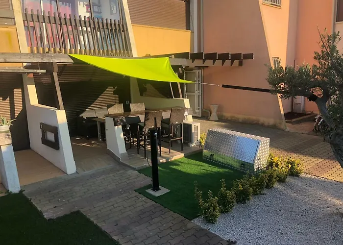 Rez De Jardin Ou Ascenseur 4 Ieme Piscine -wifi-dans Le Village Naturiste Holidaysochic * Agde