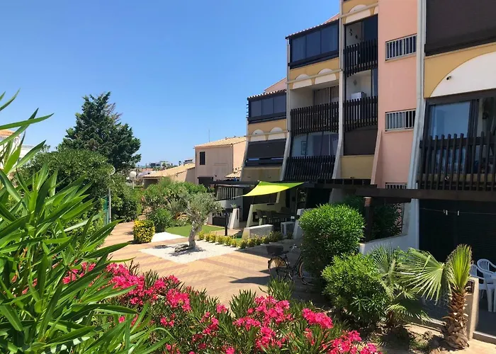 Rez De Jardin Ou Ascenseur 4 Ieme Piscine -wifi-dans Le Village Naturiste Holidaysochic * آجد